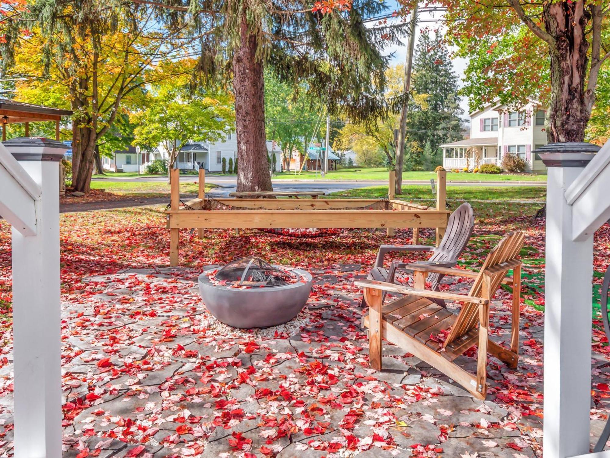 The Kelly House - 4 Bedroom Historic Lodge - Downtown Ellicottville Exteriör bild