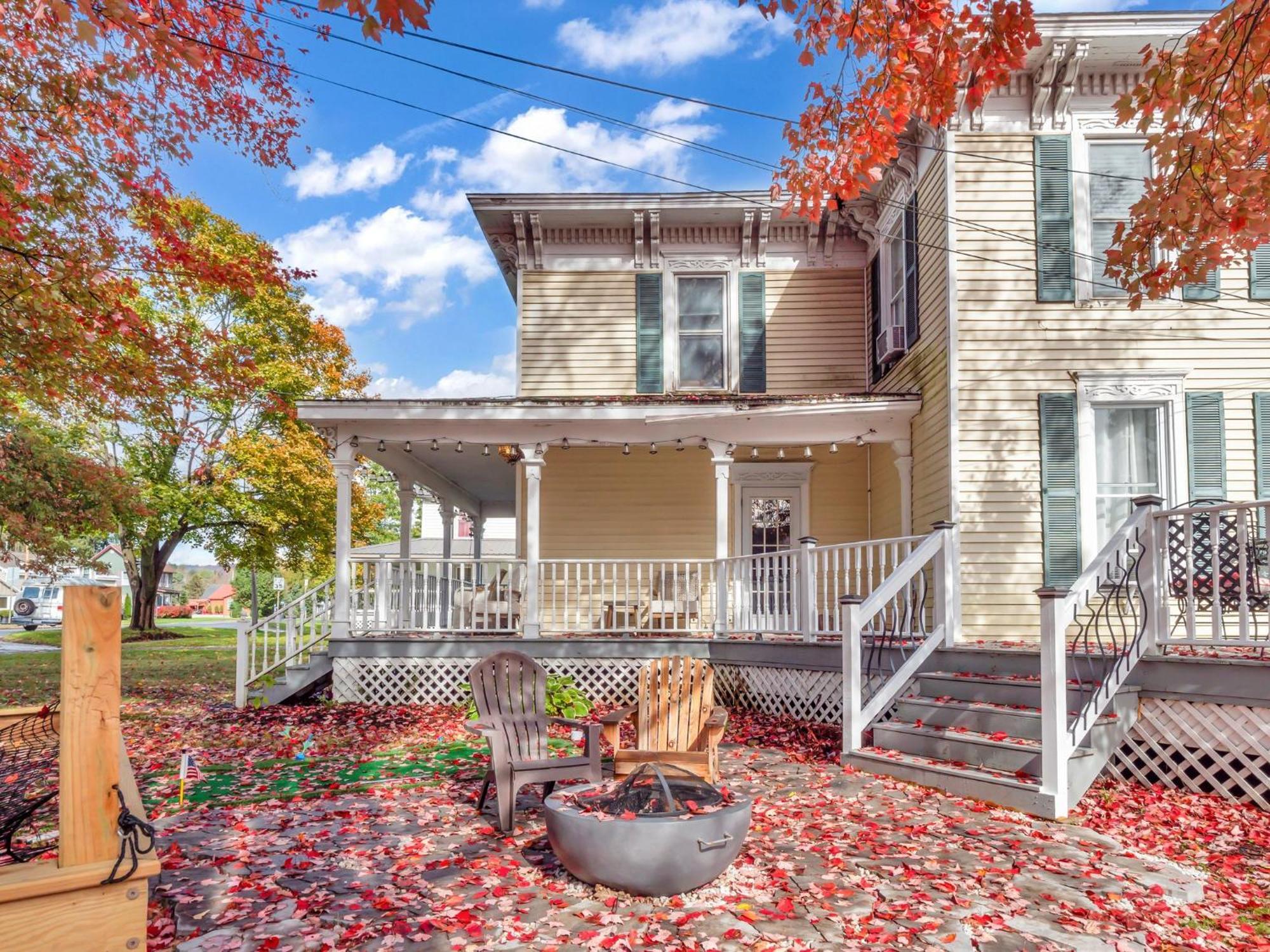 The Kelly House - 4 Bedroom Historic Lodge - Downtown Ellicottville Exteriör bild