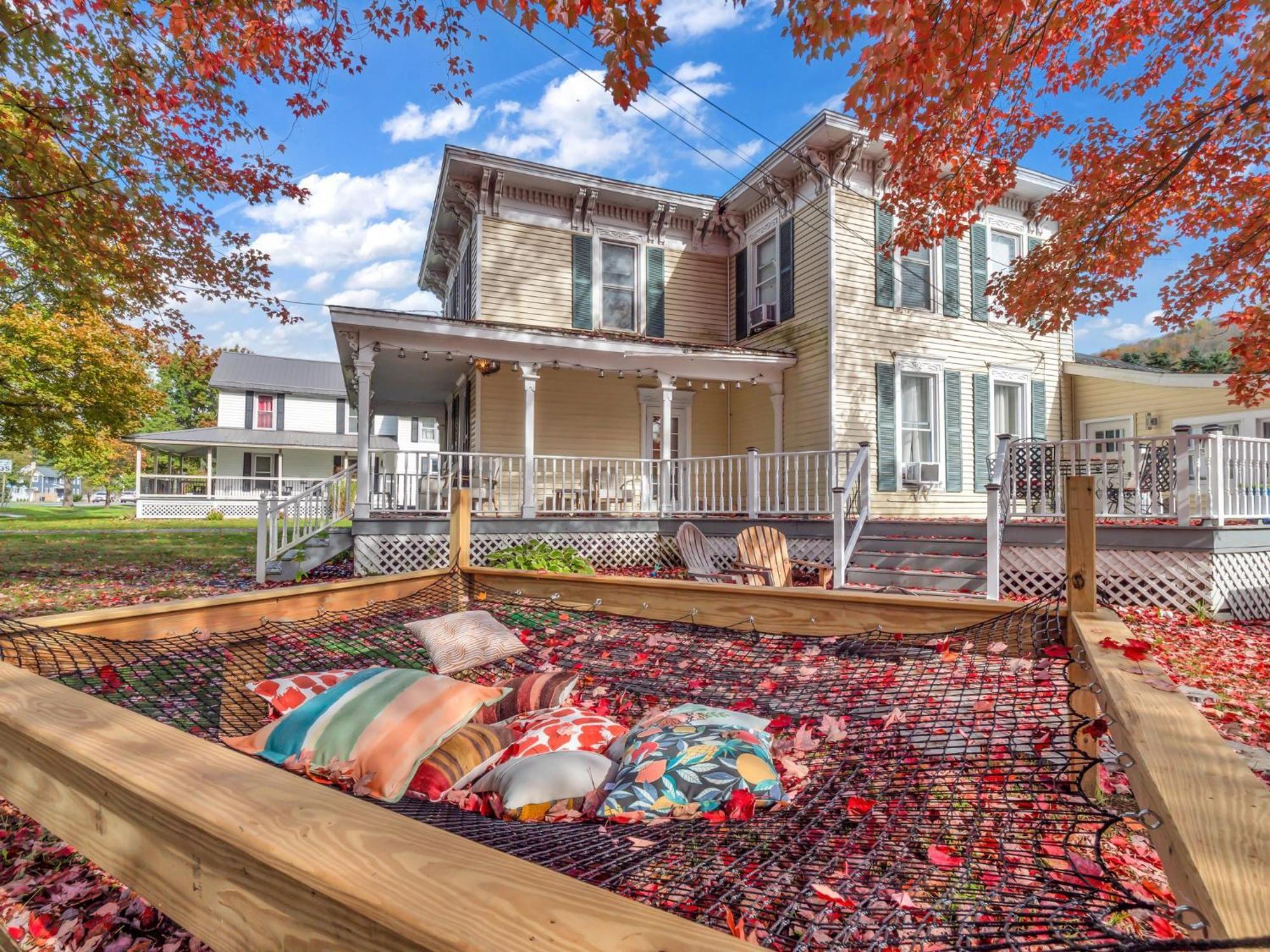The Kelly House - 4 Bedroom Historic Lodge - Downtown Ellicottville Exteriör bild